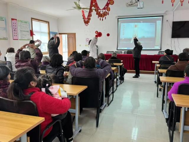 看四團(tuán)這個(gè)居委如何以“微網(wǎng)格”解鎖社區(qū)治理“新密碼” → 文化交流活動(dòng)策劃